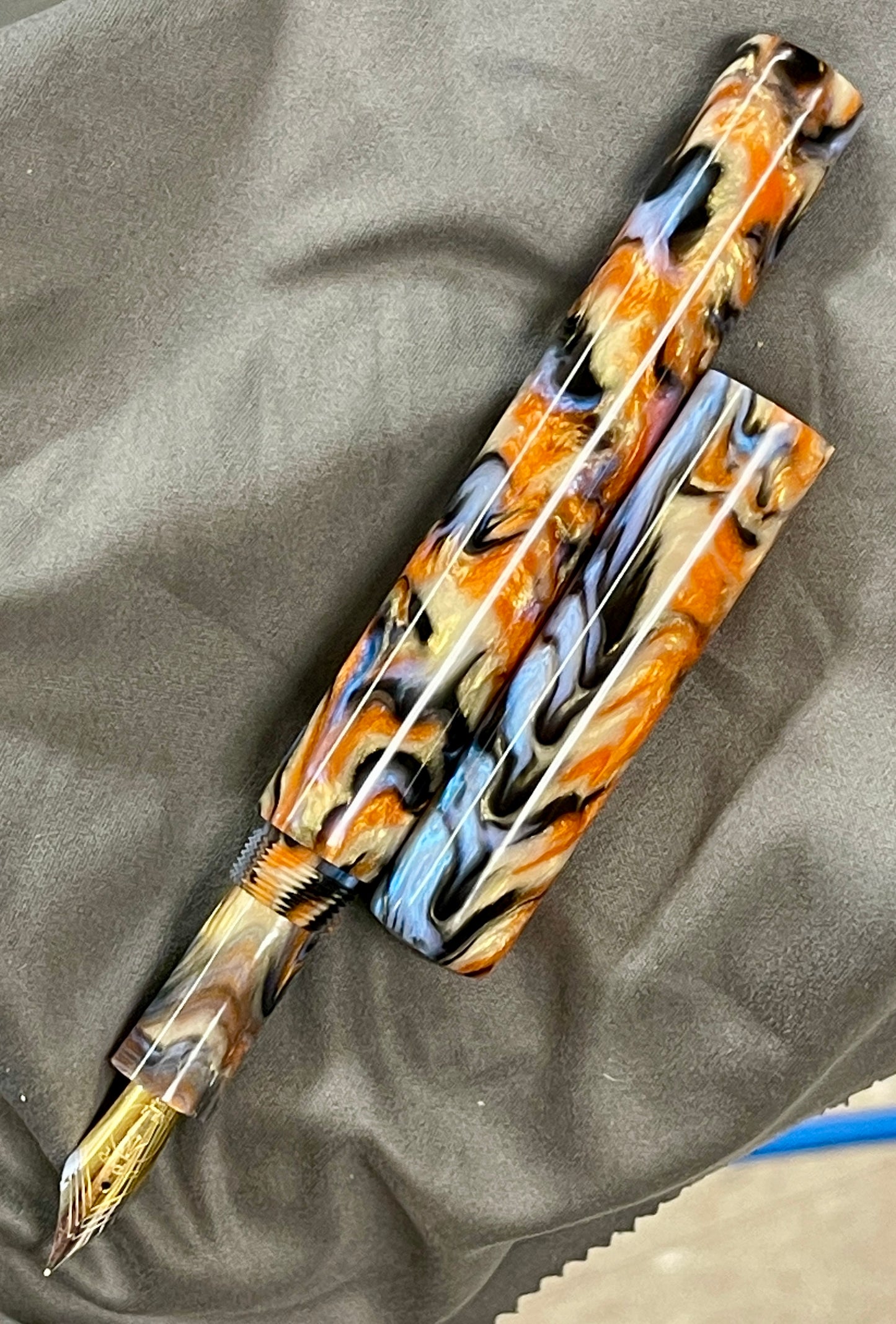 Z - Orange Abalone 2.0 Pen (KJ)