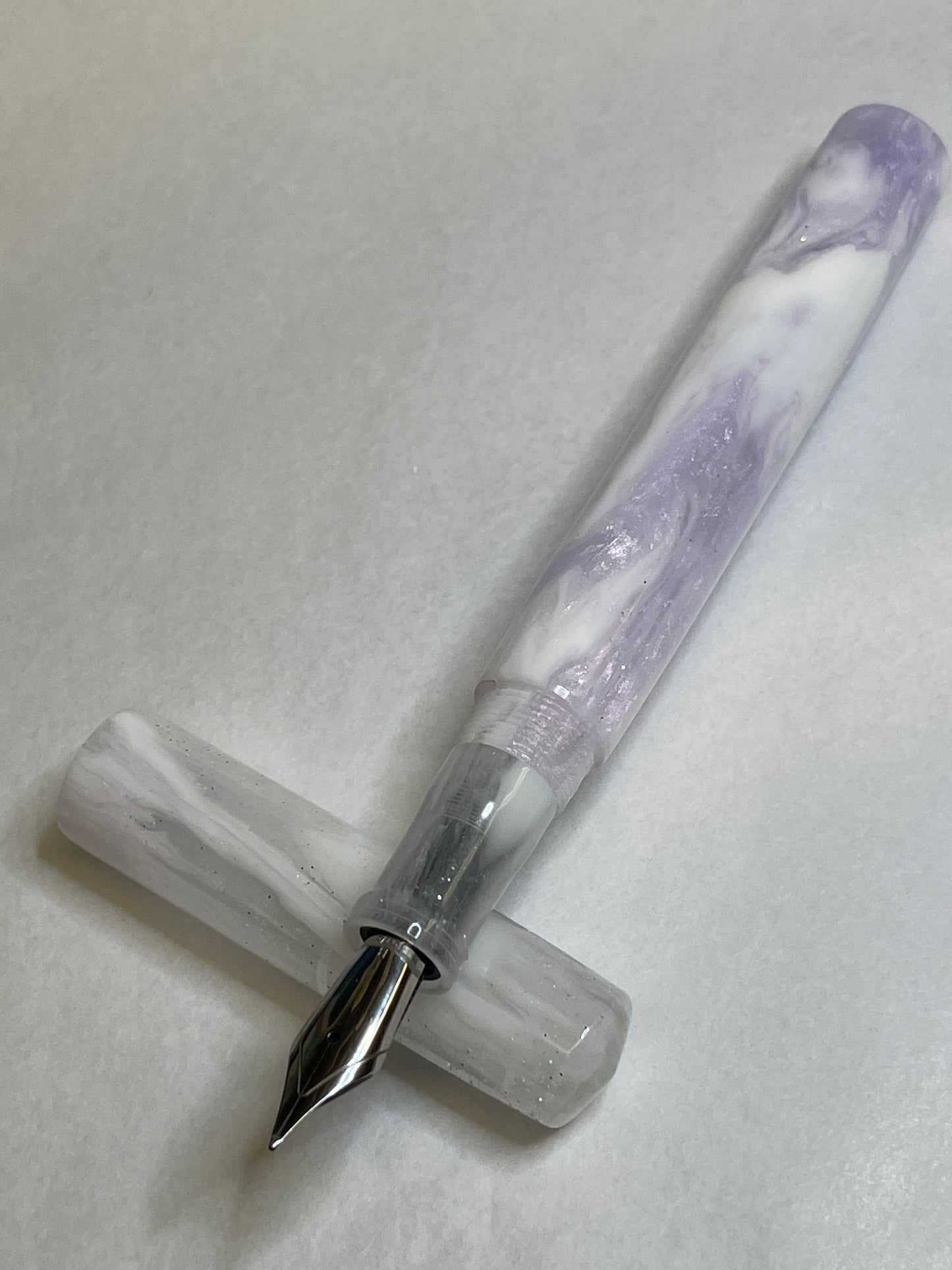 Z - Ghost Lilac Fountain Pen