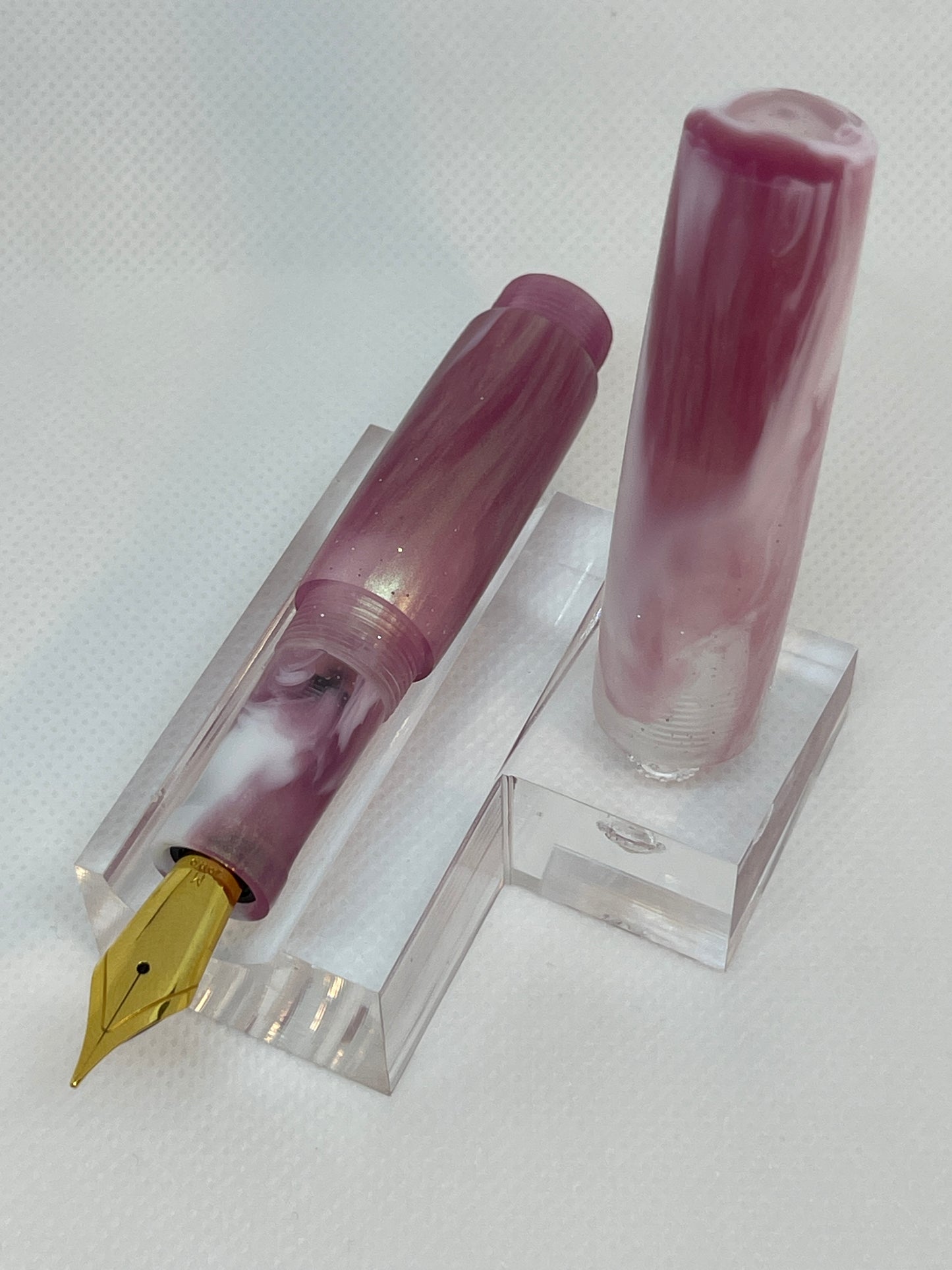 Ghost Pink Pocket Pen (Mandy)