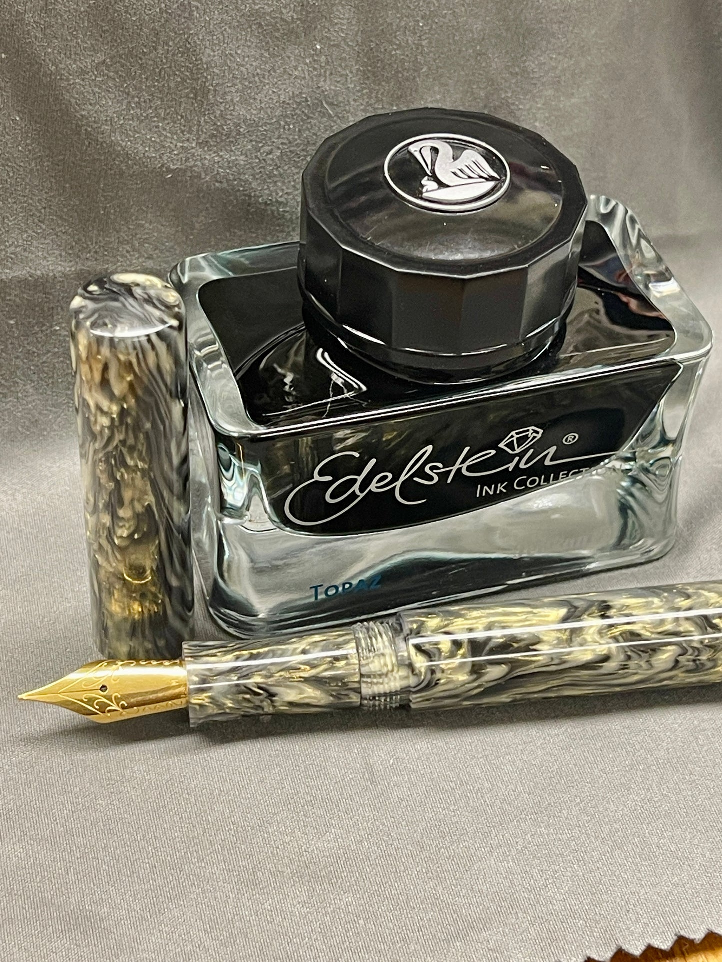 Z - Gold Abalone Pen