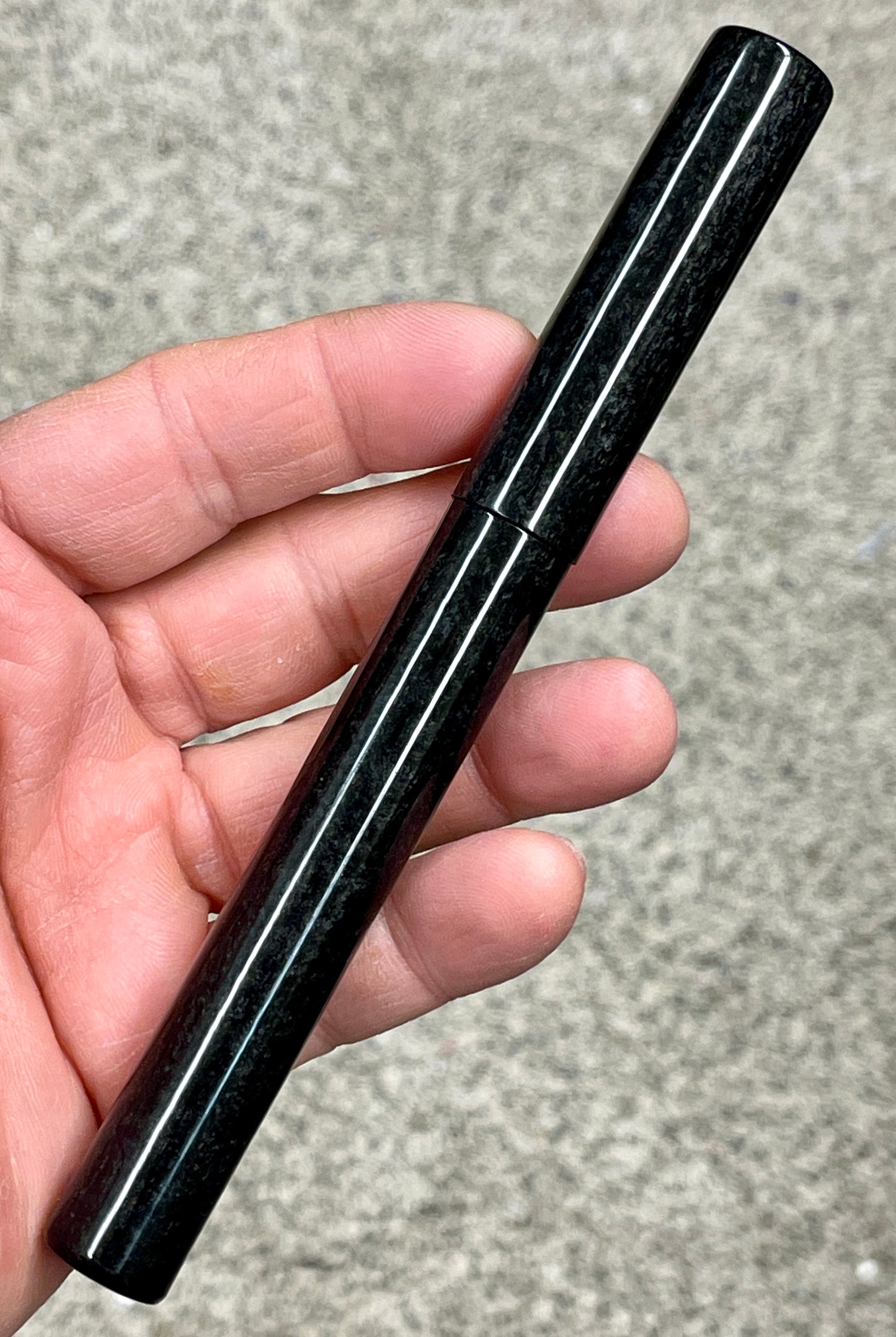 Z - Black Pearl Fountain Pen (Gilles)
