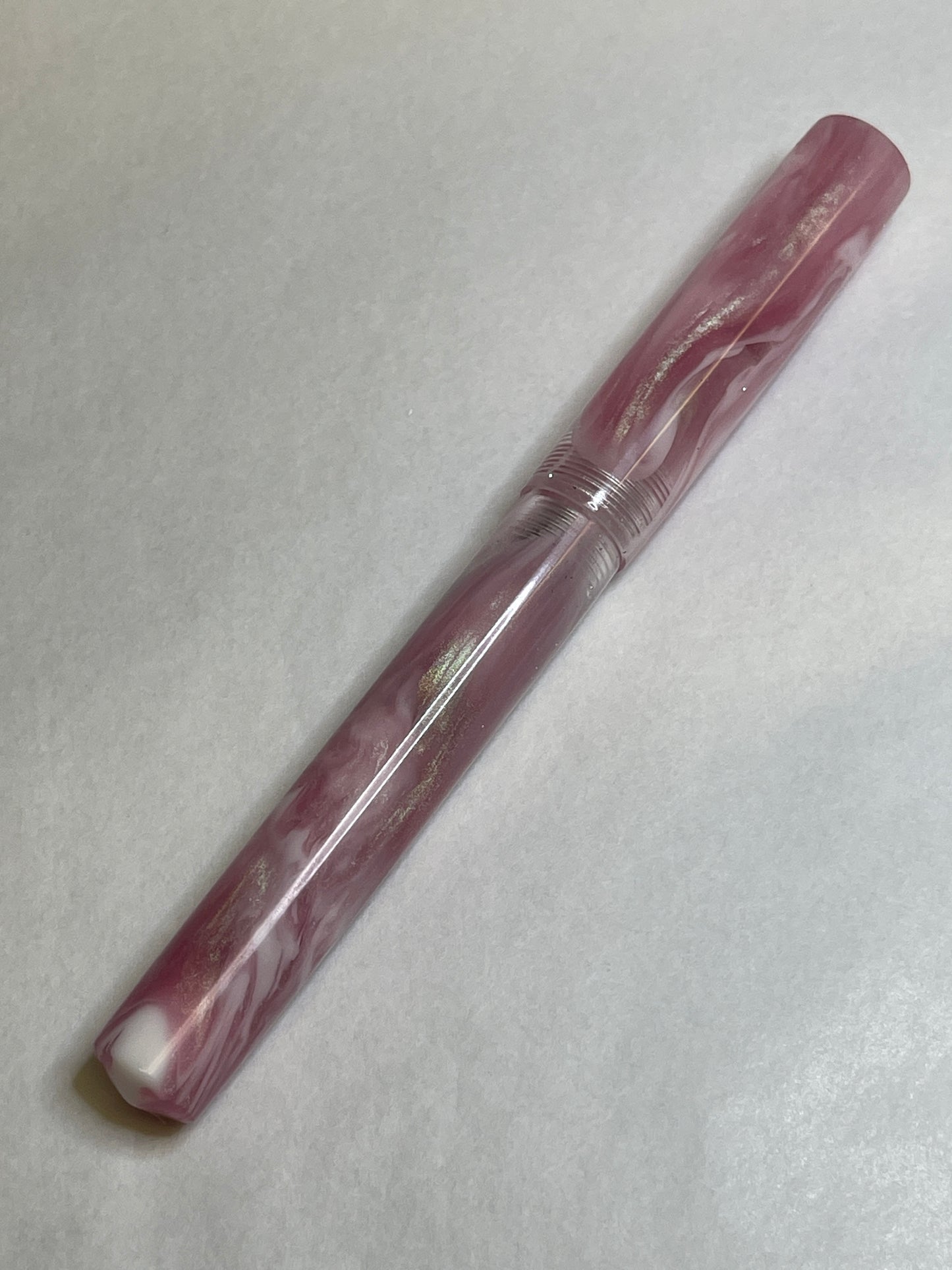 Z - Ghost Pink Fountain Pen