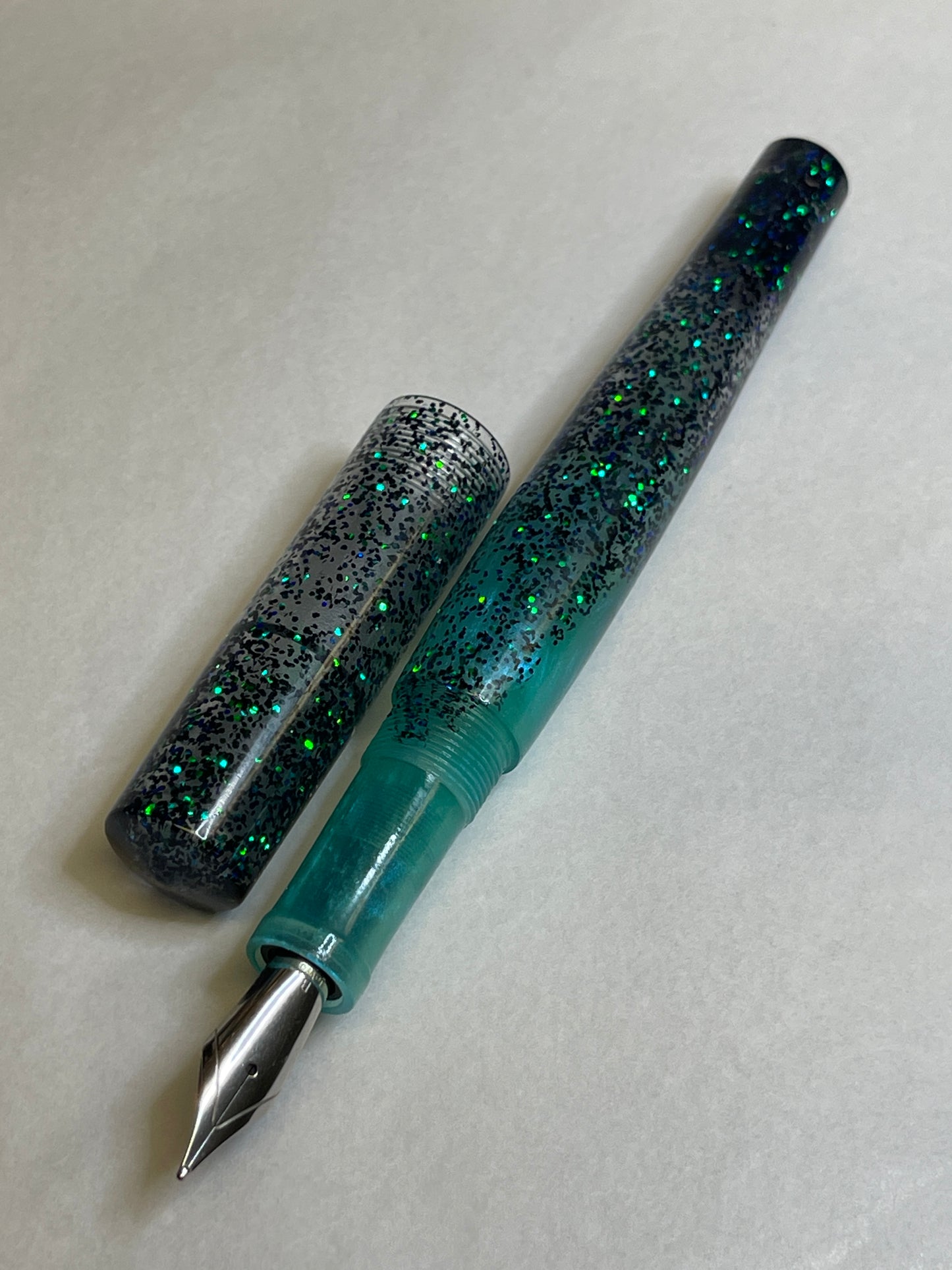Turquoise Glitter Fountain Pen
