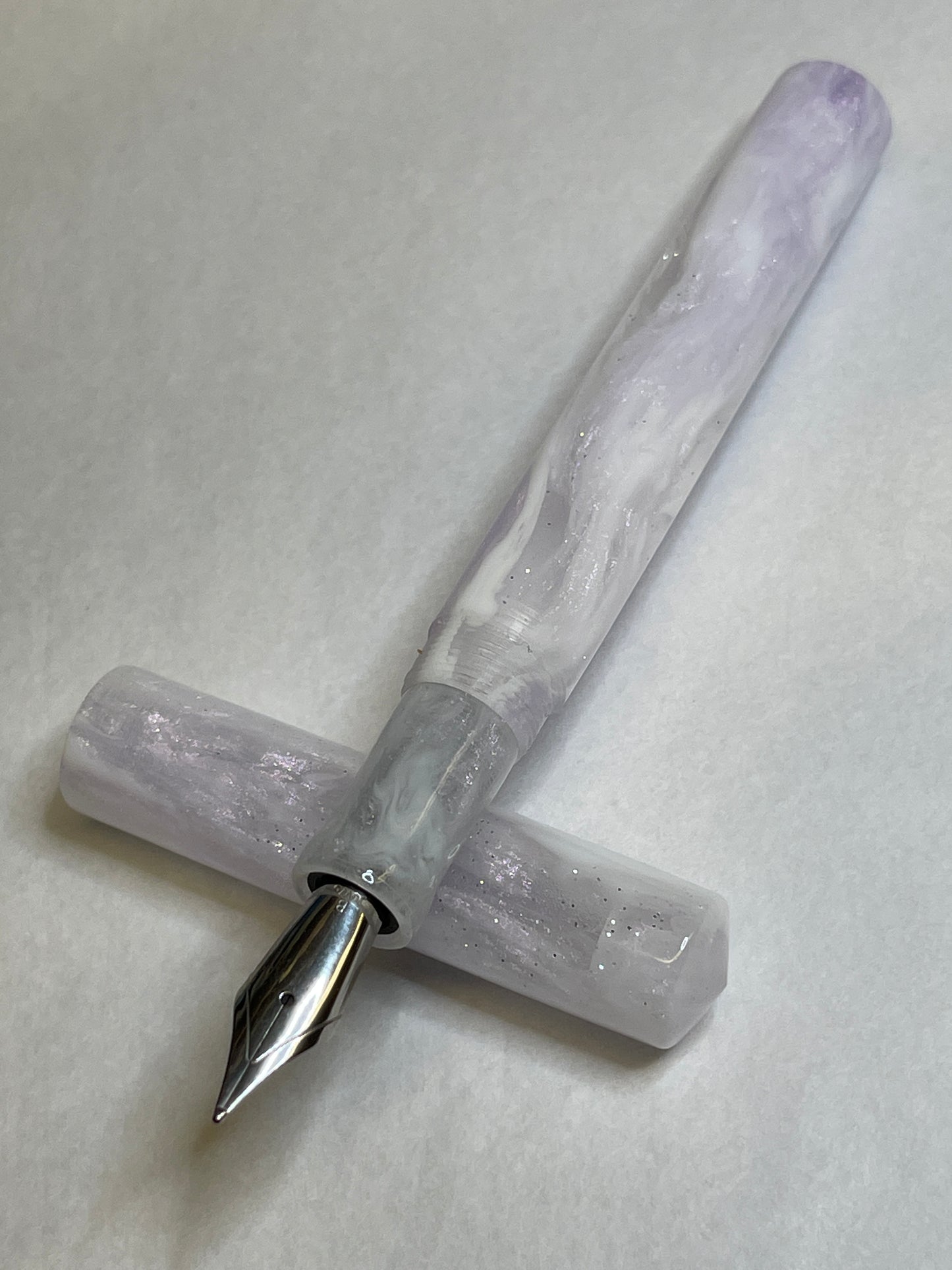 Ghost Lilac Fountain Pen