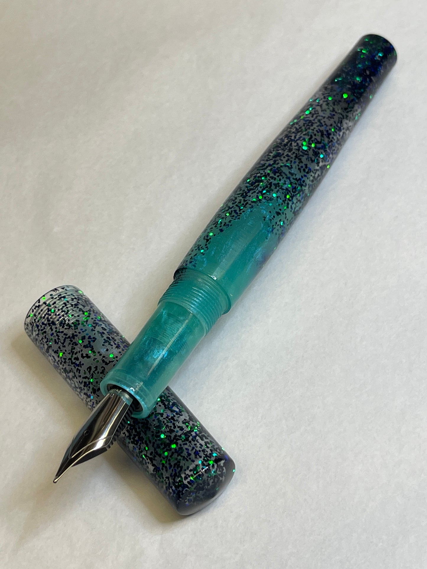 Turquoise Glitter Fountain Pen