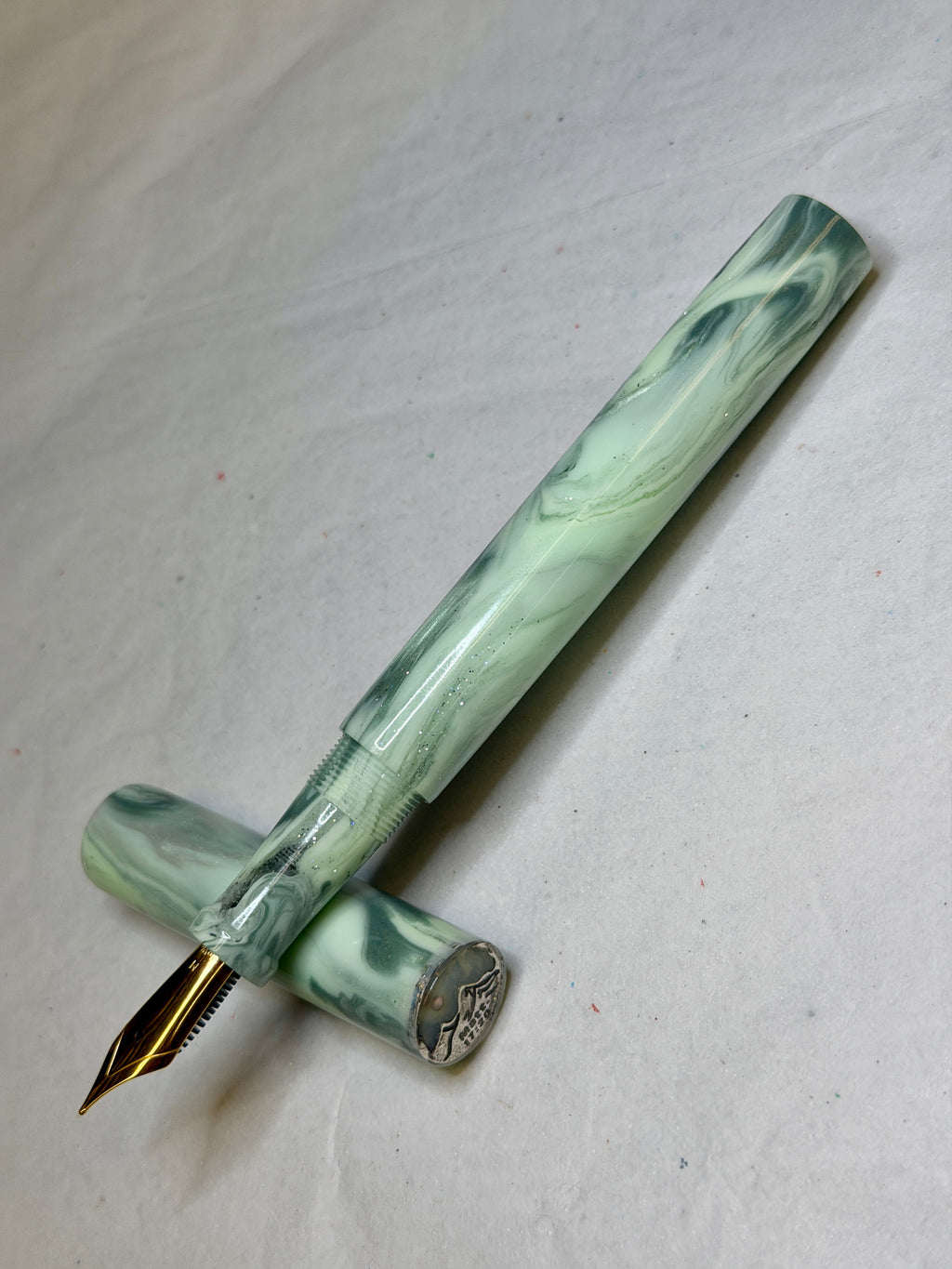 Spectral Glow Alpha Fountain Pen - Mustard Seed