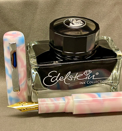 Z - Pastel Petals Pen with clip