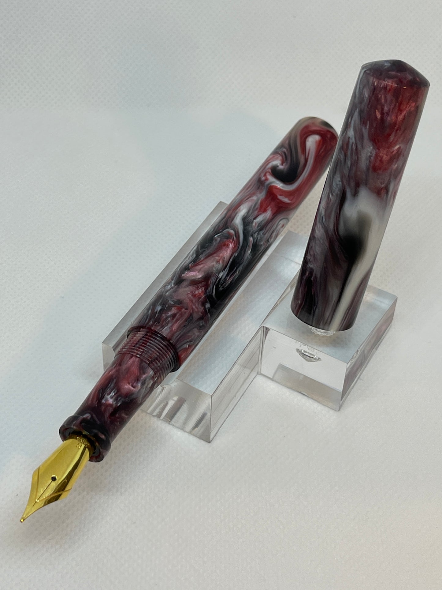 Midnight Rose Fountain Pen