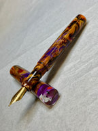 Viva Las Vegas Duck Alpha Fountain Pen