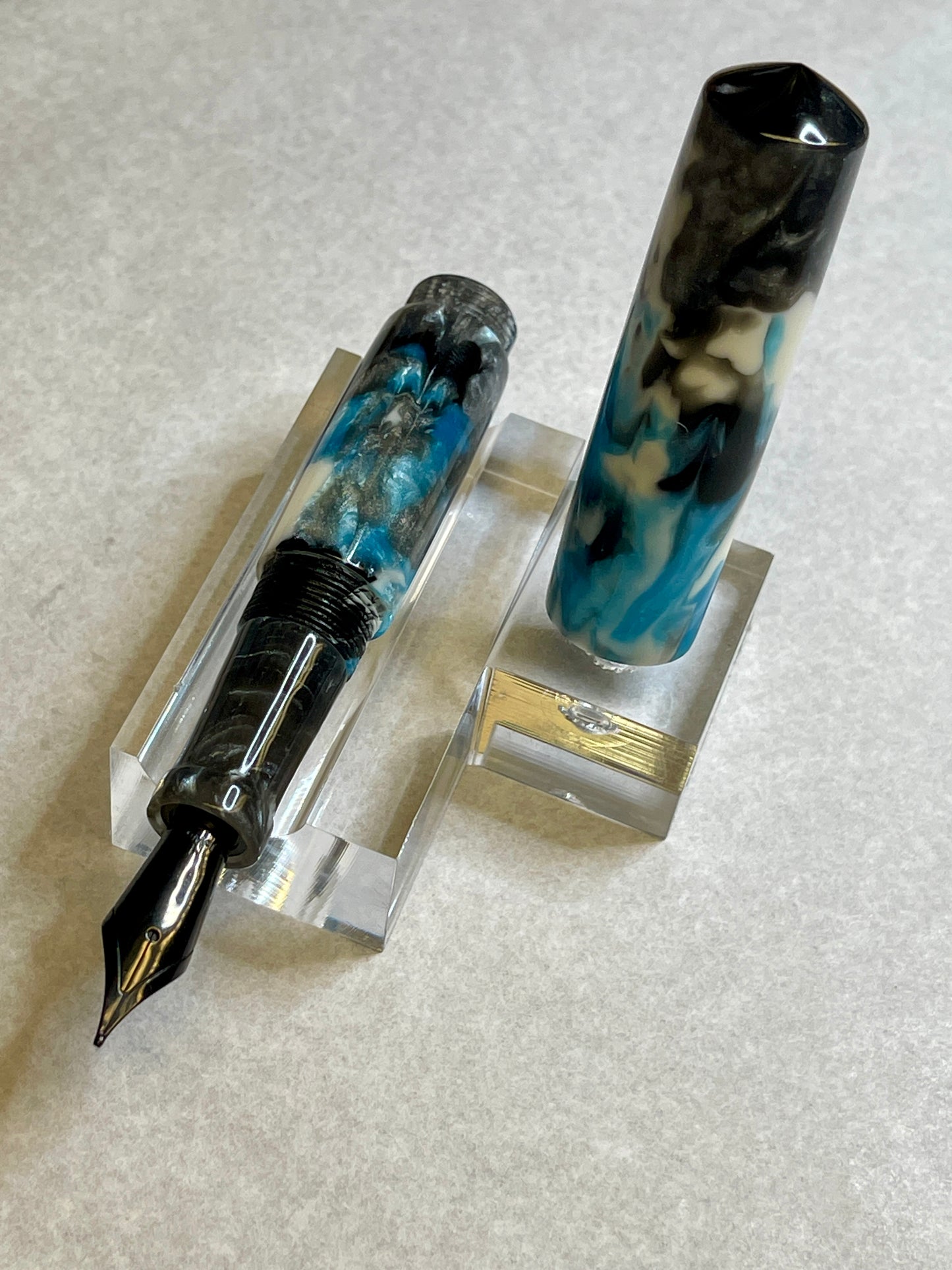 Polar Sentinel Pocket Pen