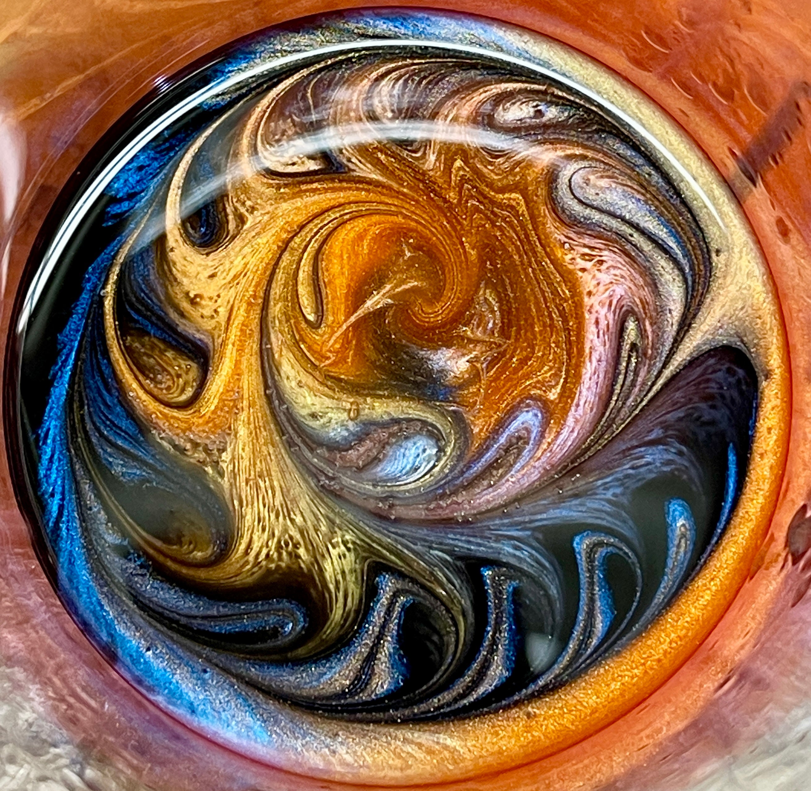 Custom color pour