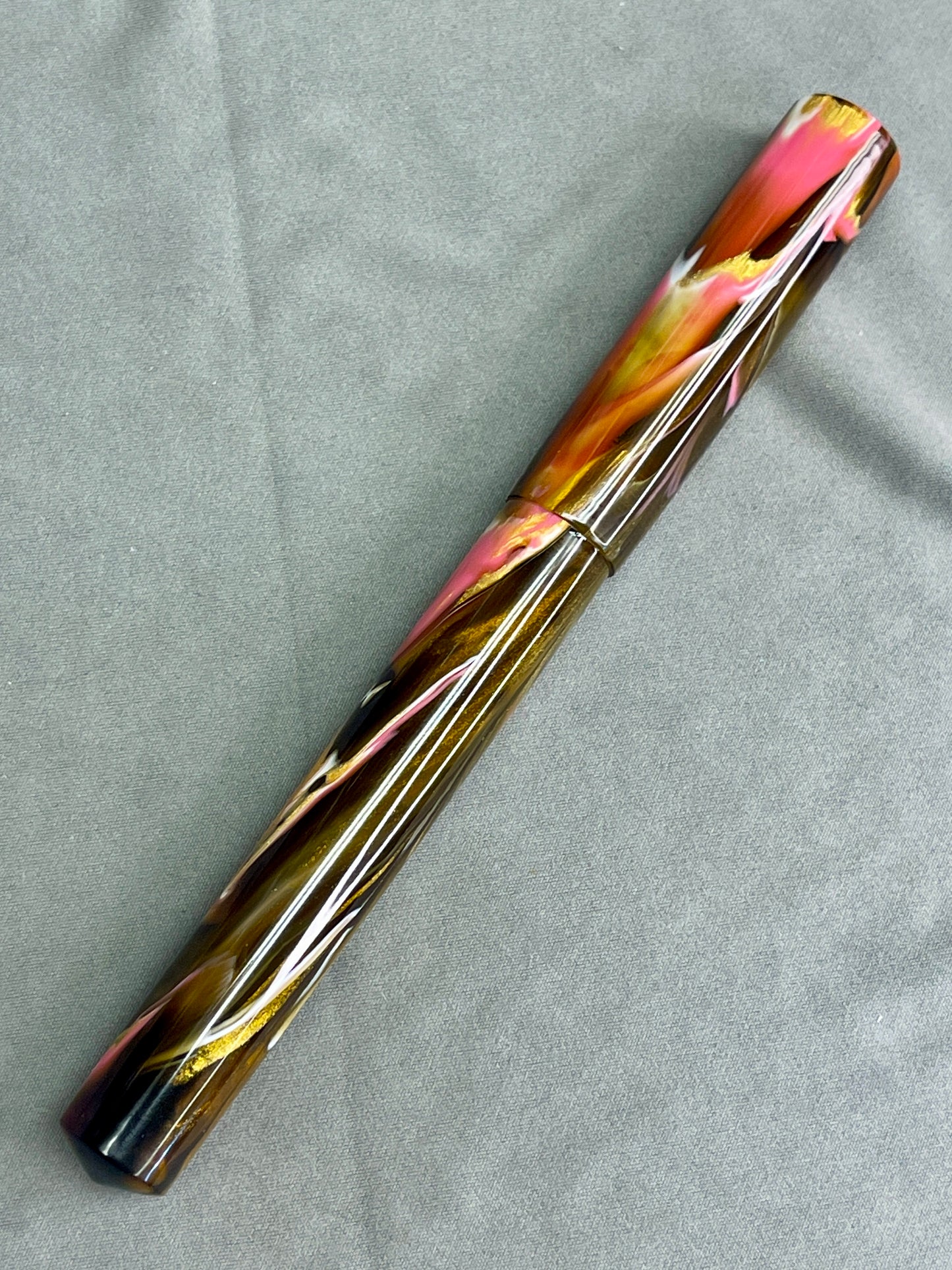 Z - Liquid Luxury Fountain Pen