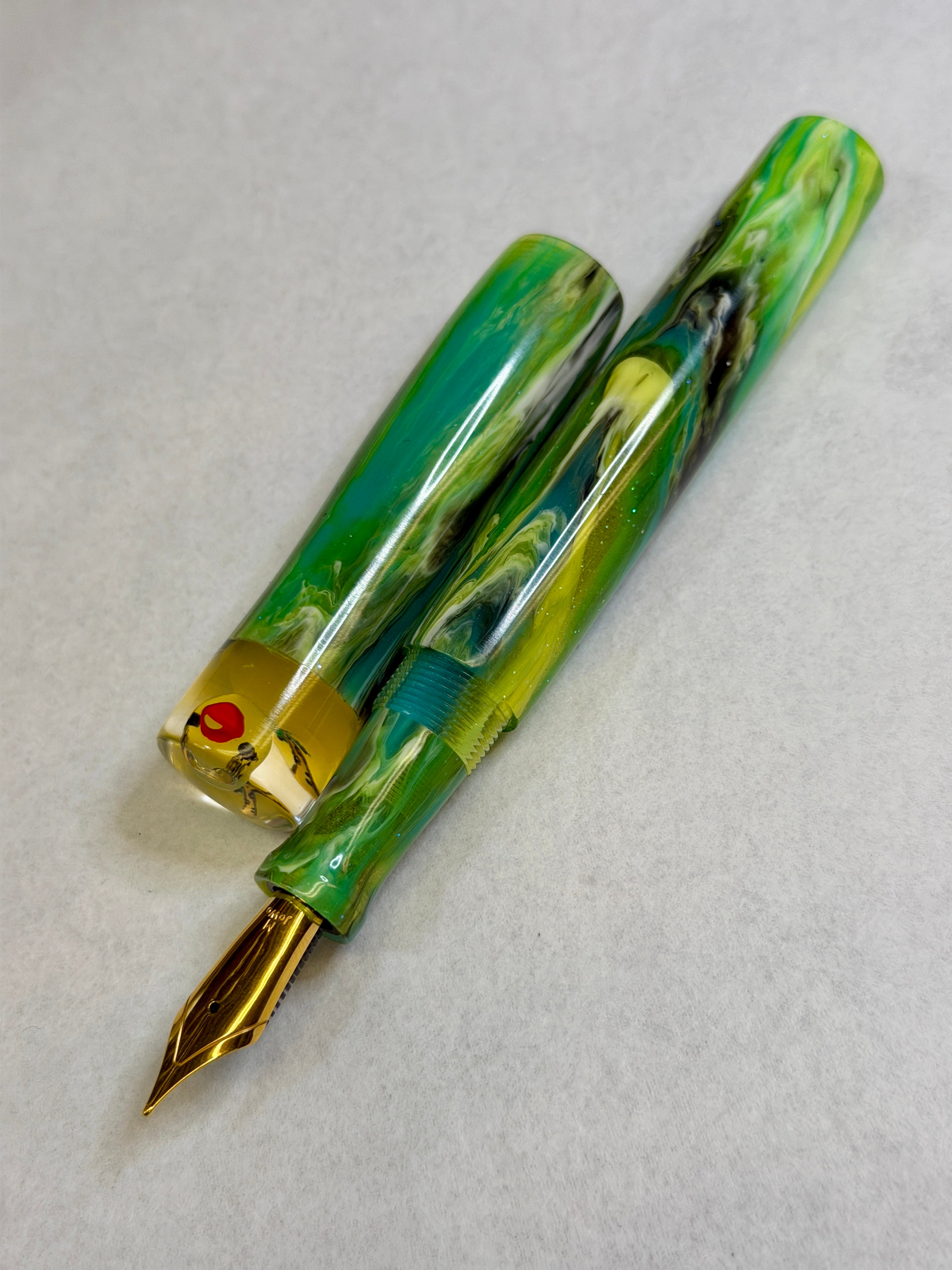 Perpetual Motion Alpha Duck Pen