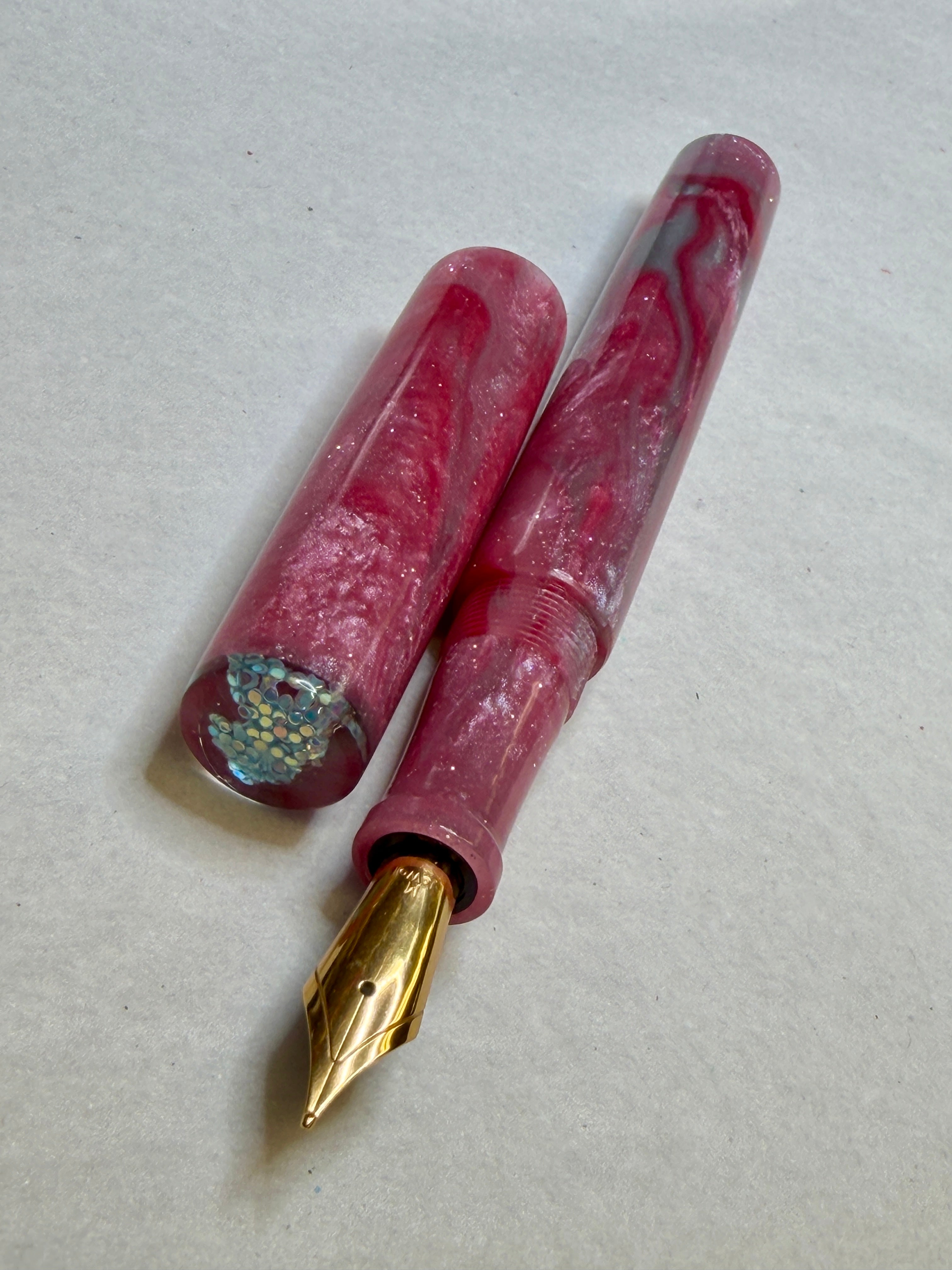Saradise Unicorn Alpha Fountain Pen