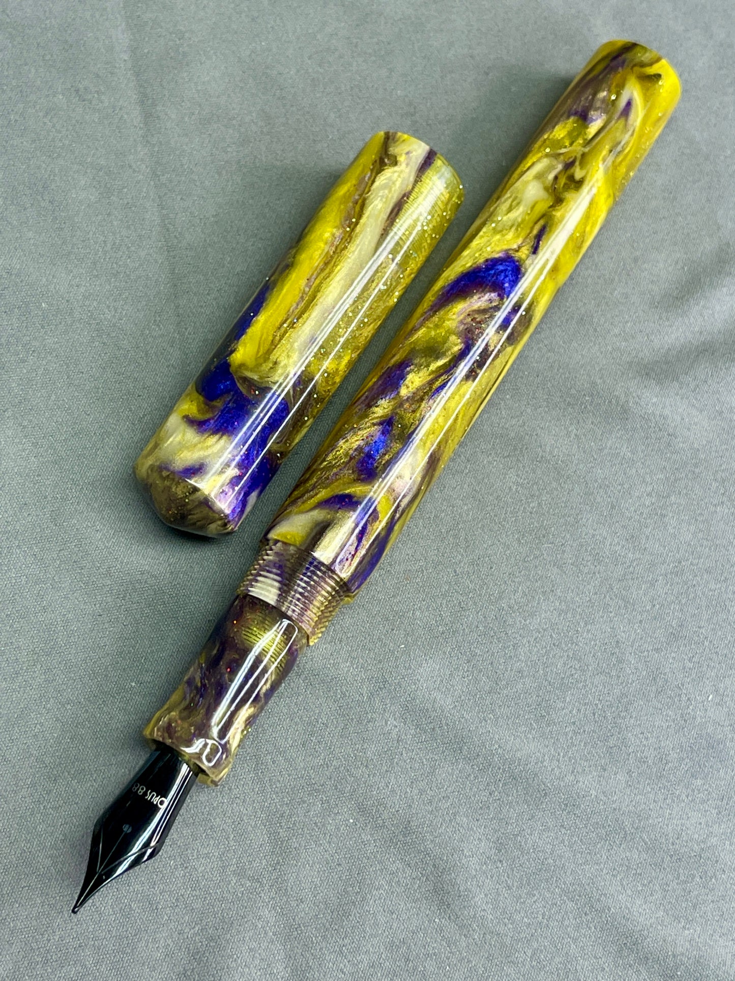 Sentimental Lady Fountain Pen