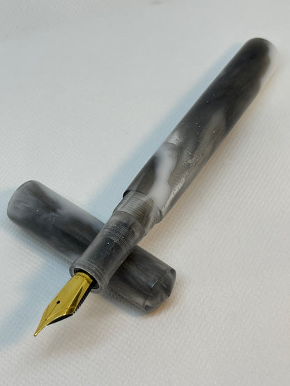 Ghost Black Fountain Pen