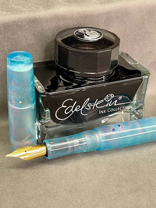 Z - Tristan Fountain Pen (Jayne)