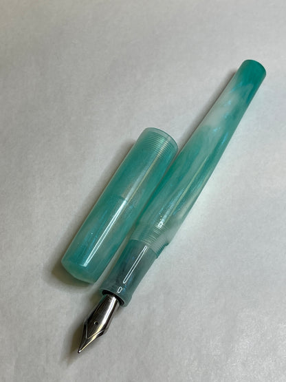 Ghost Flo Green Fountain Pen