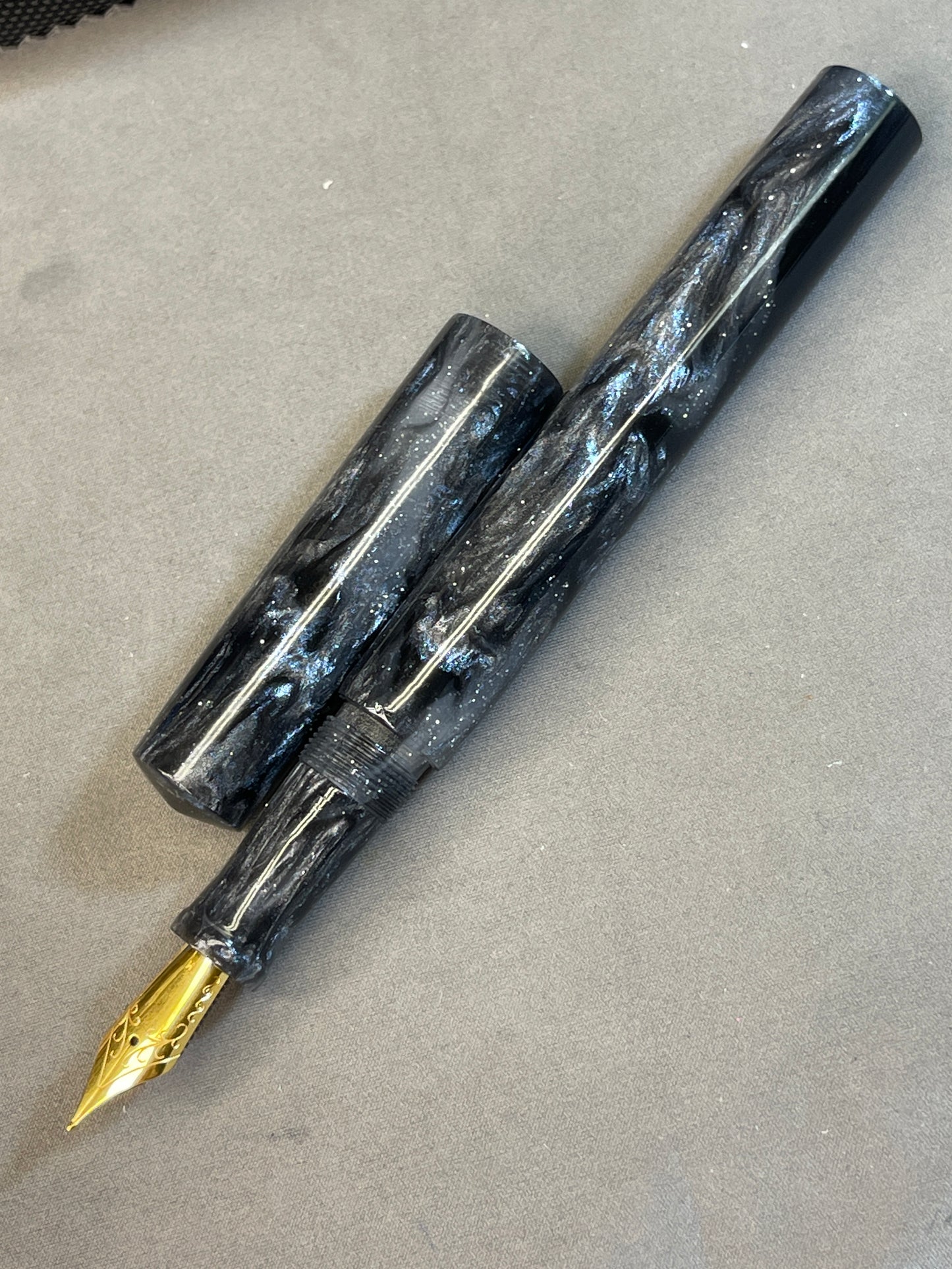 Z - Genesis 0:0 Fountain Pen