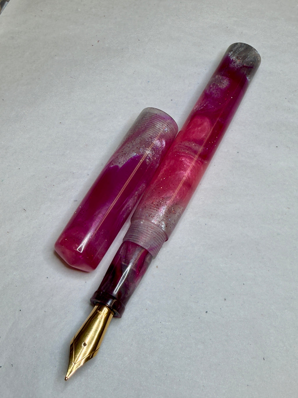 Crushed Cabernet Alpha Fountain Pen - CM