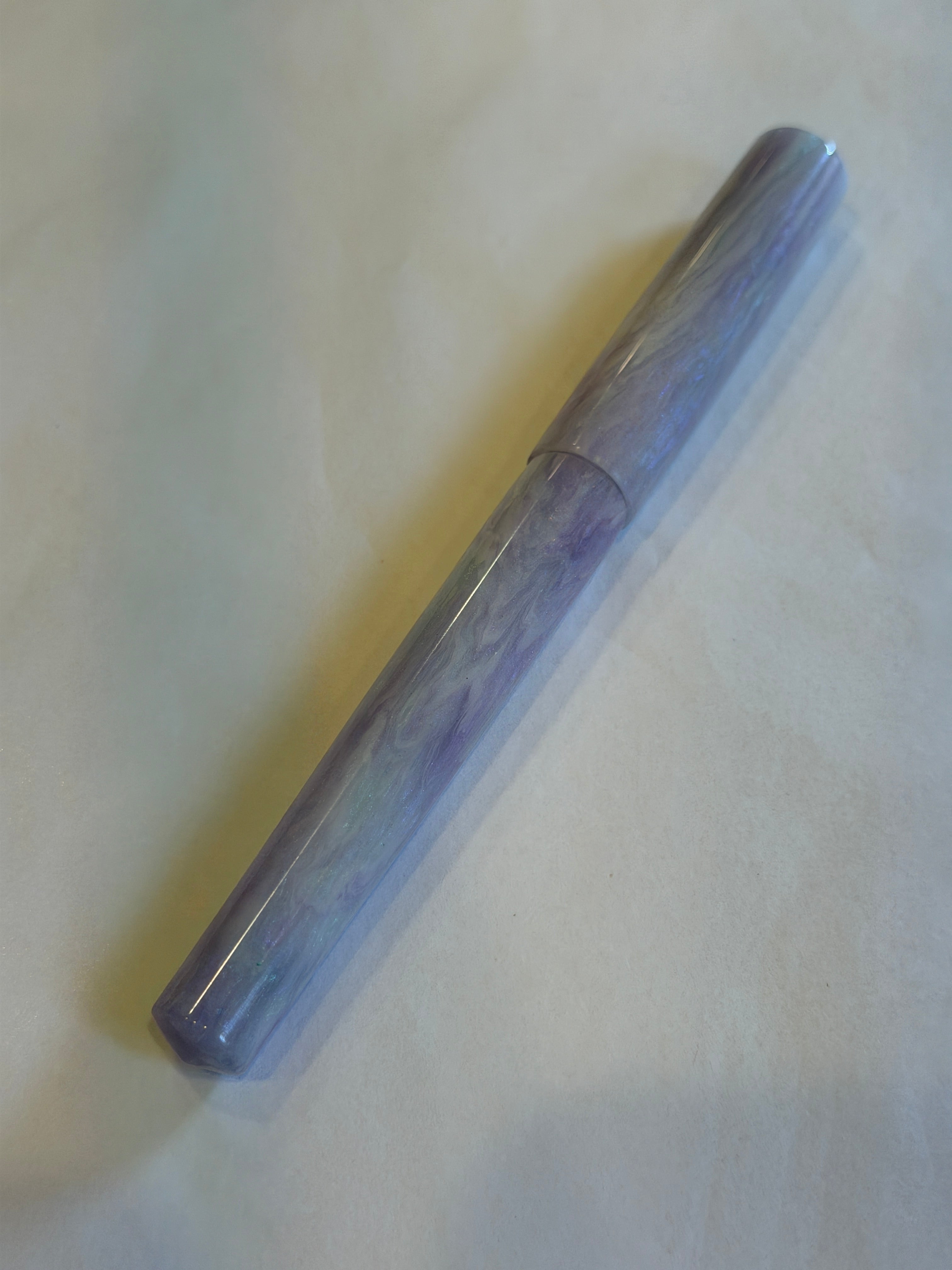 Lilac Pearl Mia Petite Fountain Pen