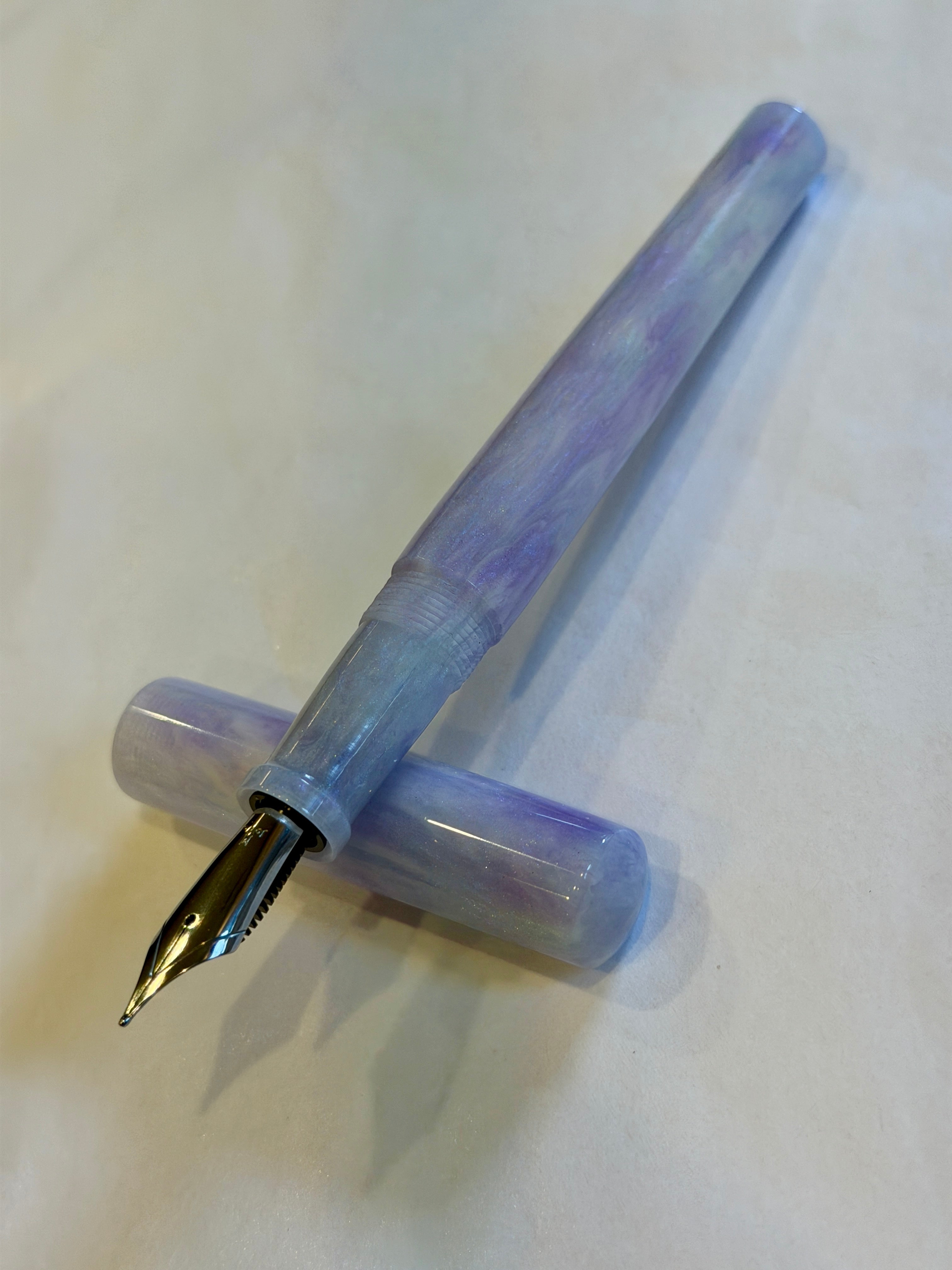 Lilac Pearl Mia Petite Fountain Pen