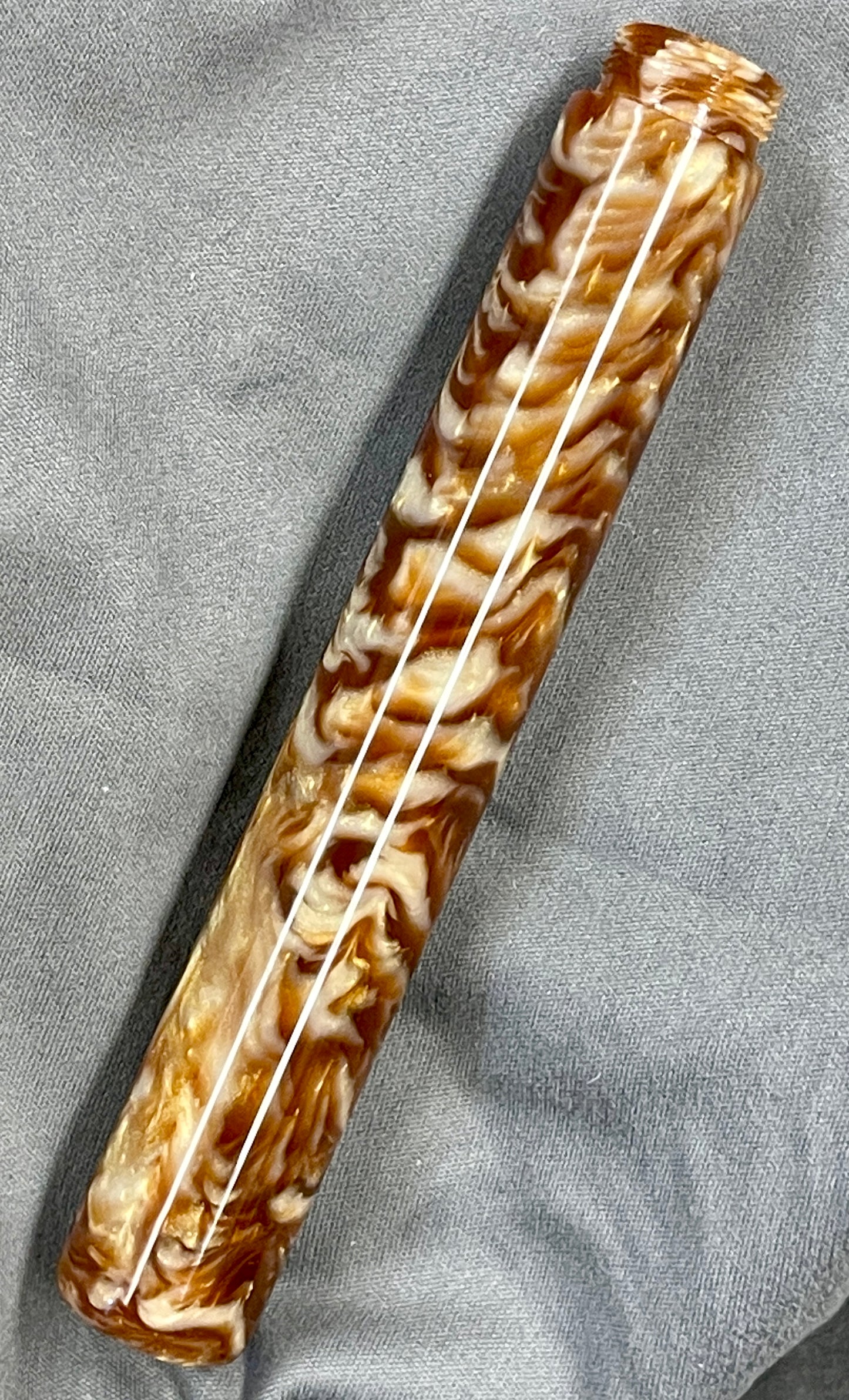 Z - Crème Brûlée Pen with clip (Regie)
