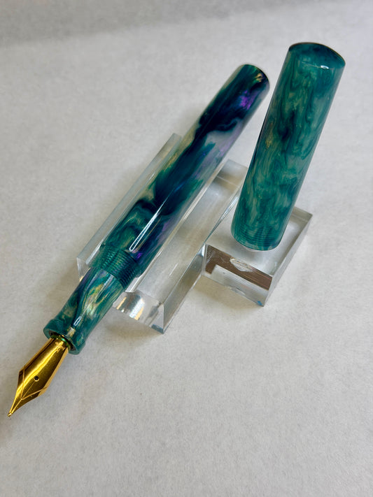 Abalone X3-G Fountain Pen