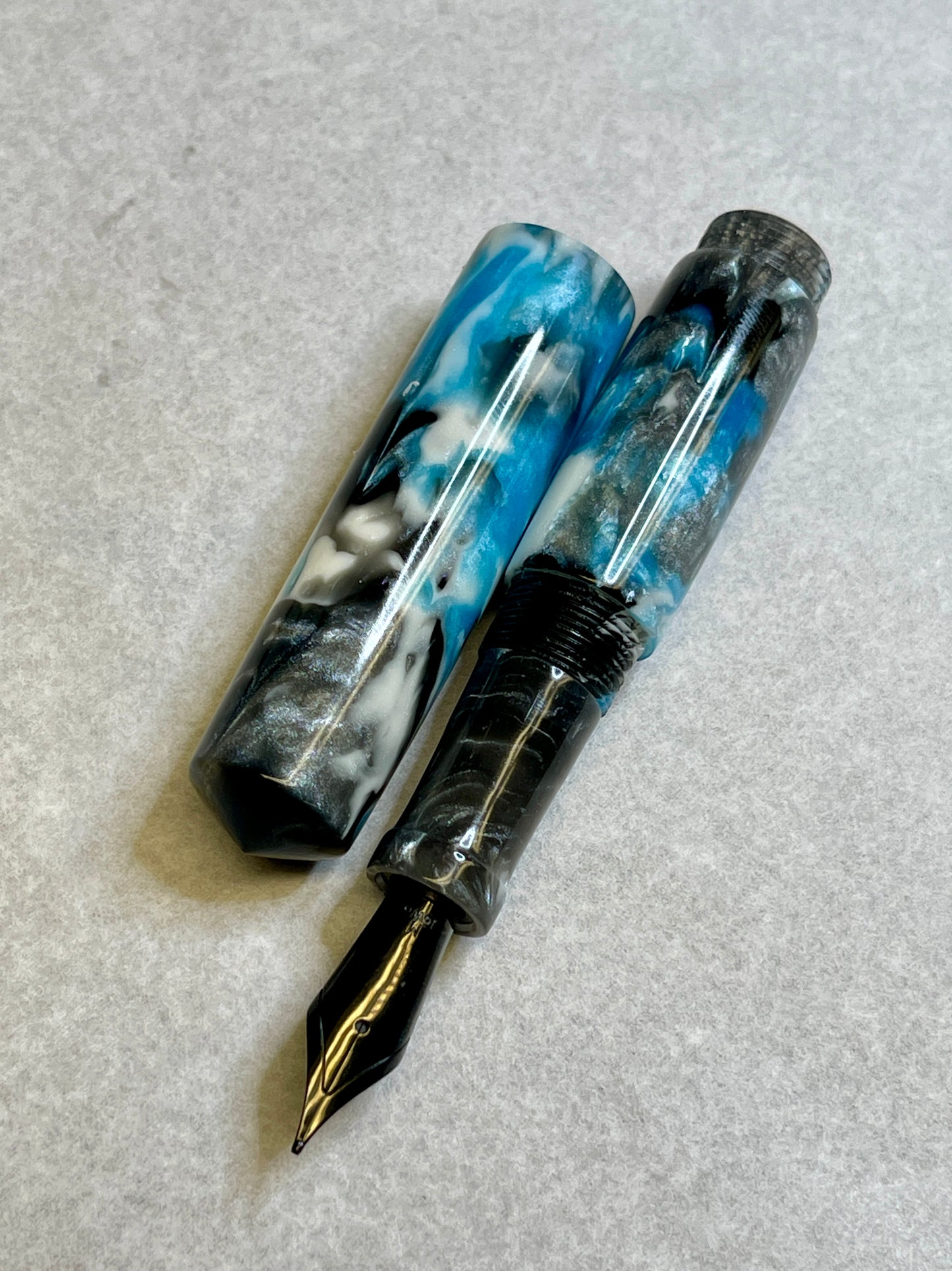 Polar Sentinel Pocket Pen