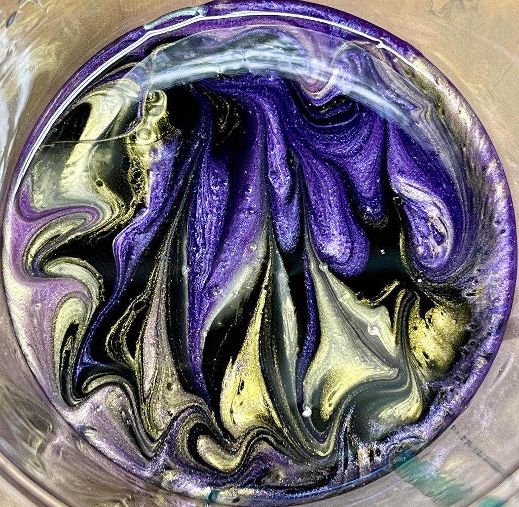 Custom color pour