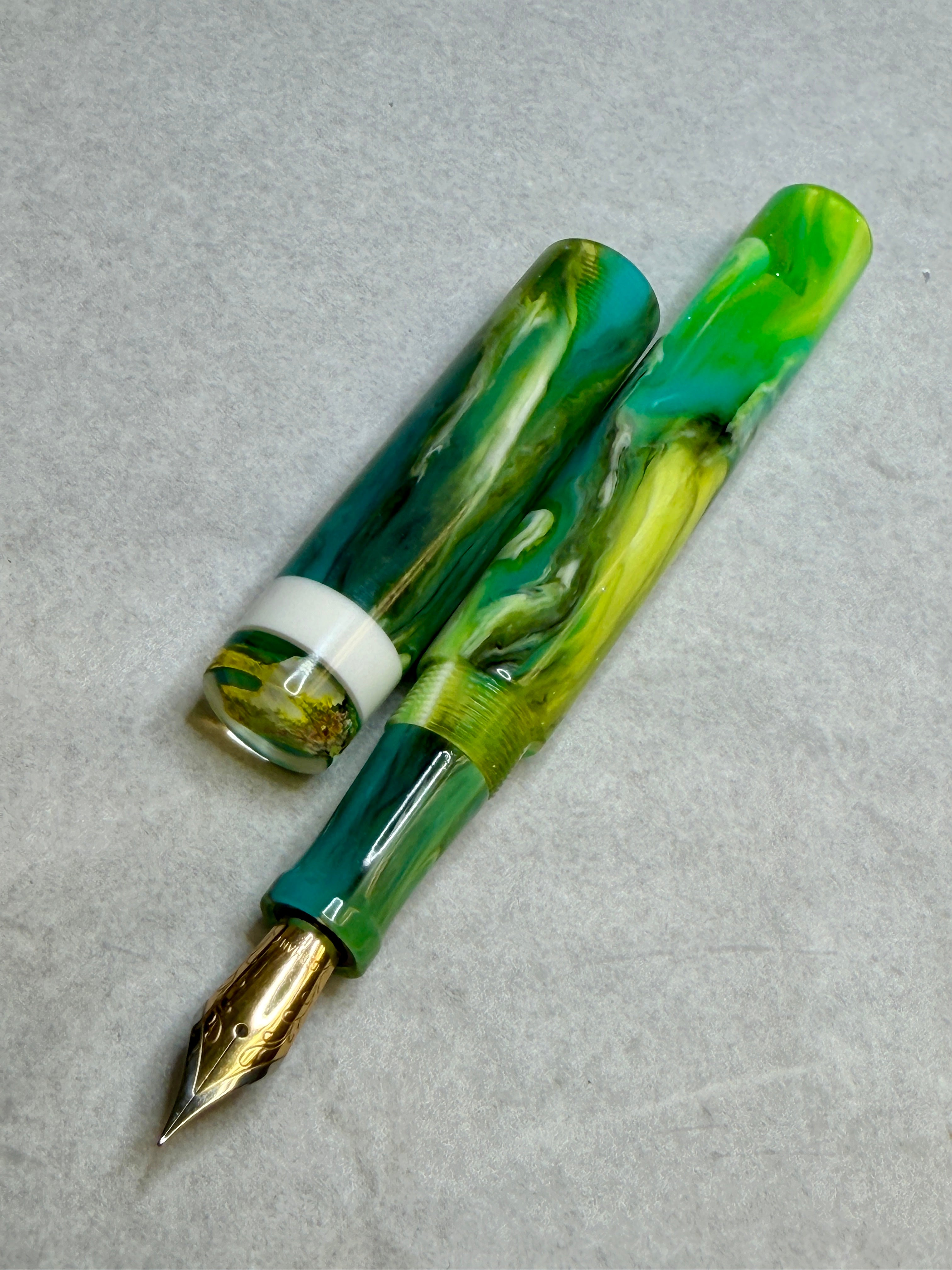 Perpetual Motion Alpha Fountain Pen