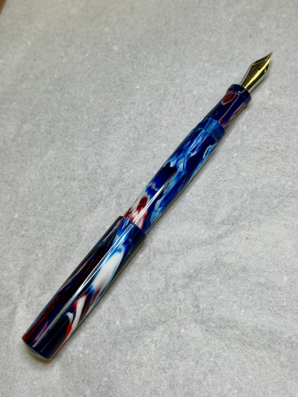 PMJ Dark Mia Petite Fountain Pen - #10 (Dar)