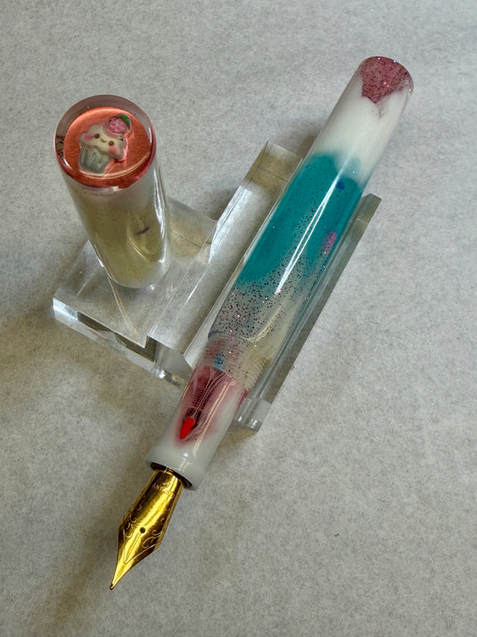Cupcake Alpha Fountain Pen