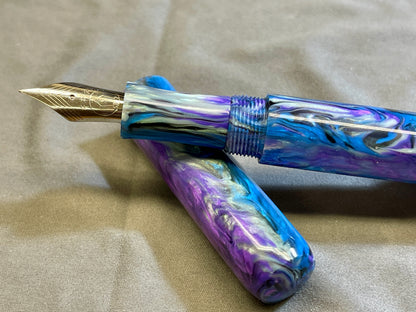 Z - Cotton Candy Fountain Pen (Larry)