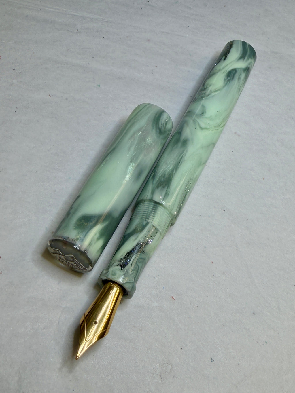 Spectral Glow Alpha Fountain Pen - Mustard Seed