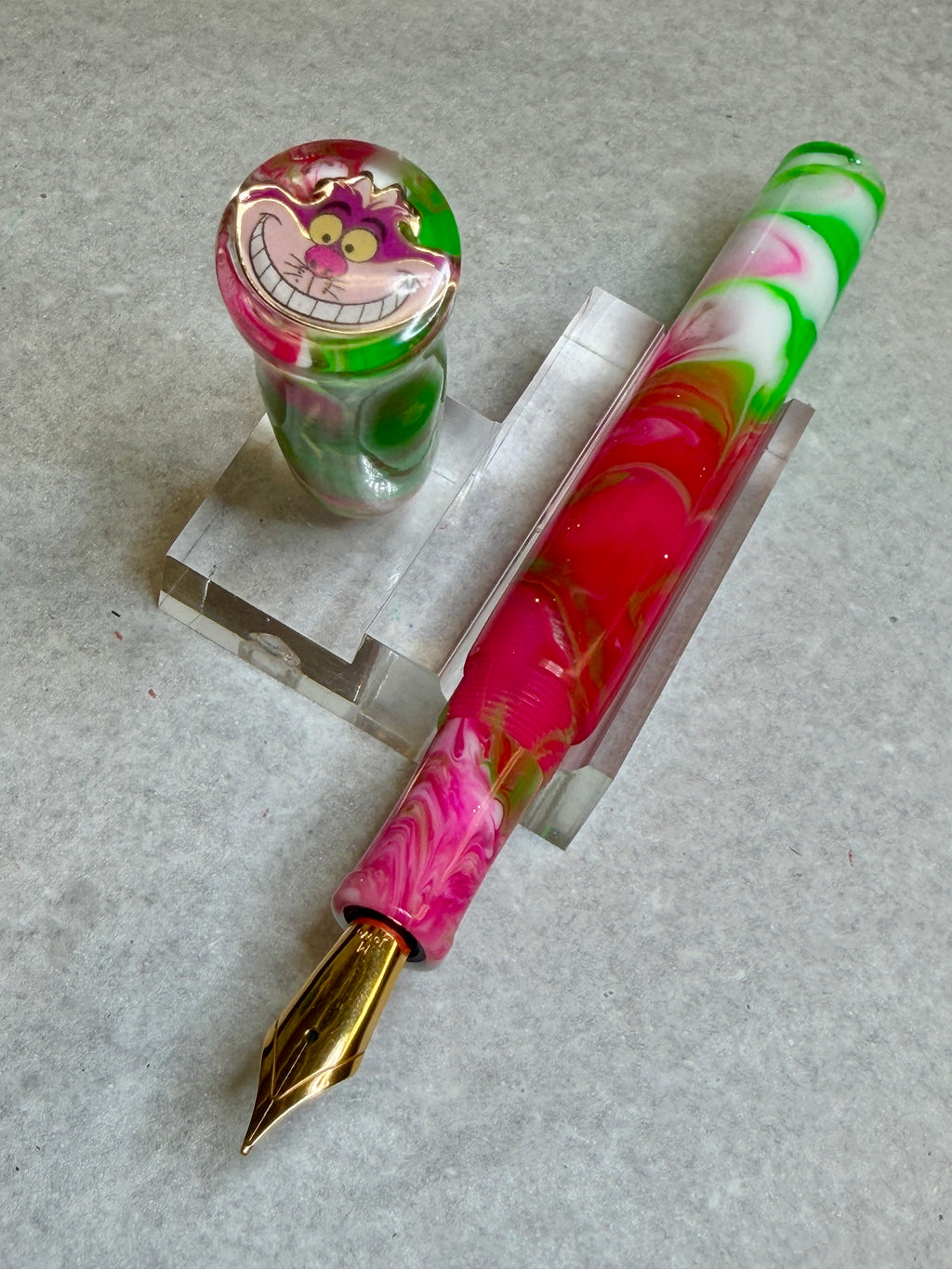 Rosetta Swirl Cheshire Cat Alpha Fountain Pen