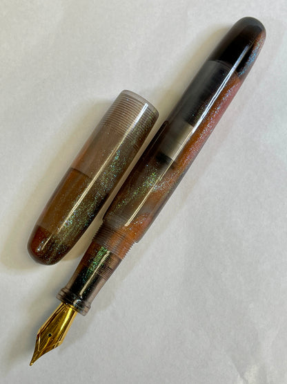 Z - Galaxy Pearl MK Fountain Pen (Kelly)
