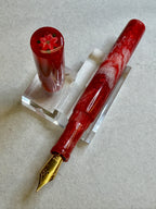 Poinsettia Alpha Fountain Pen