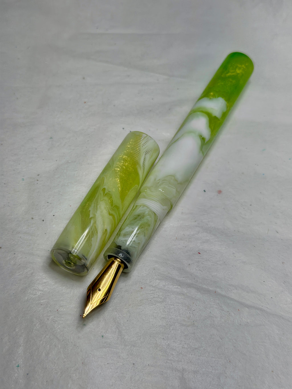 Peridot Alpha Fountain Pen with finial - CM
