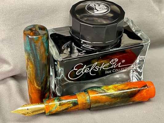 Z - Lantern Festival Fountain Pen