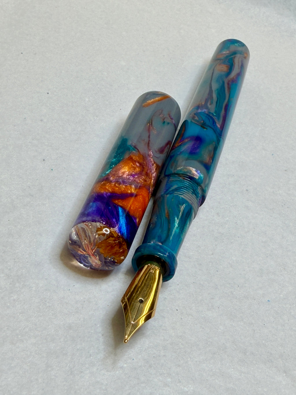 Hippocampus Koi Alpha Fountain Pen (Liana)