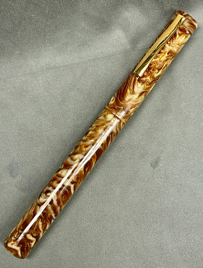 Z - Crème Brûlée Pen with clip (Regie)