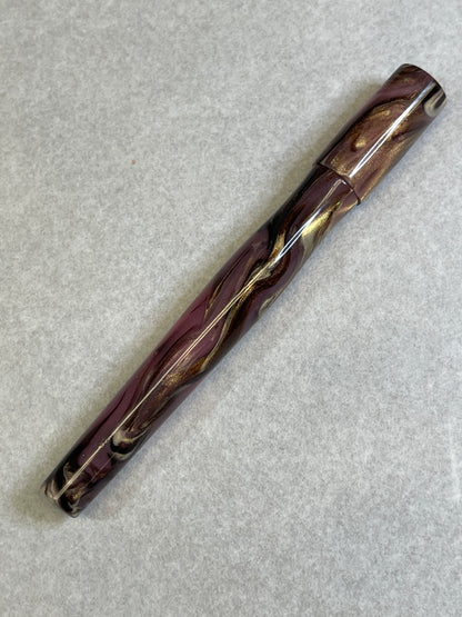 Antoinette & MK Petite Pens