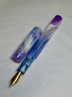 Violet Beauregard Alpha Fountain Pen - CM (Carolena)