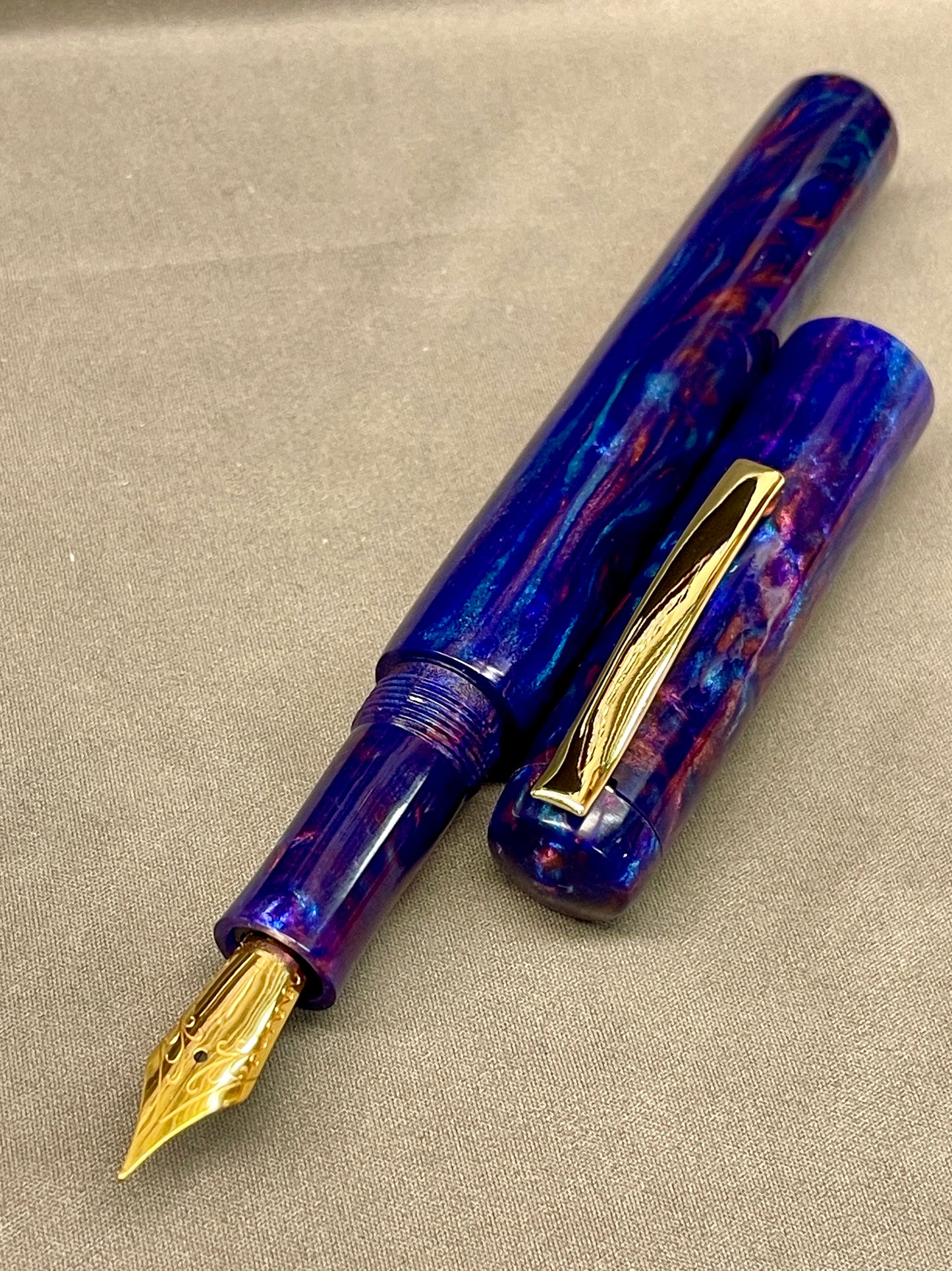 Z - Lavender Inferno Pen with clip
