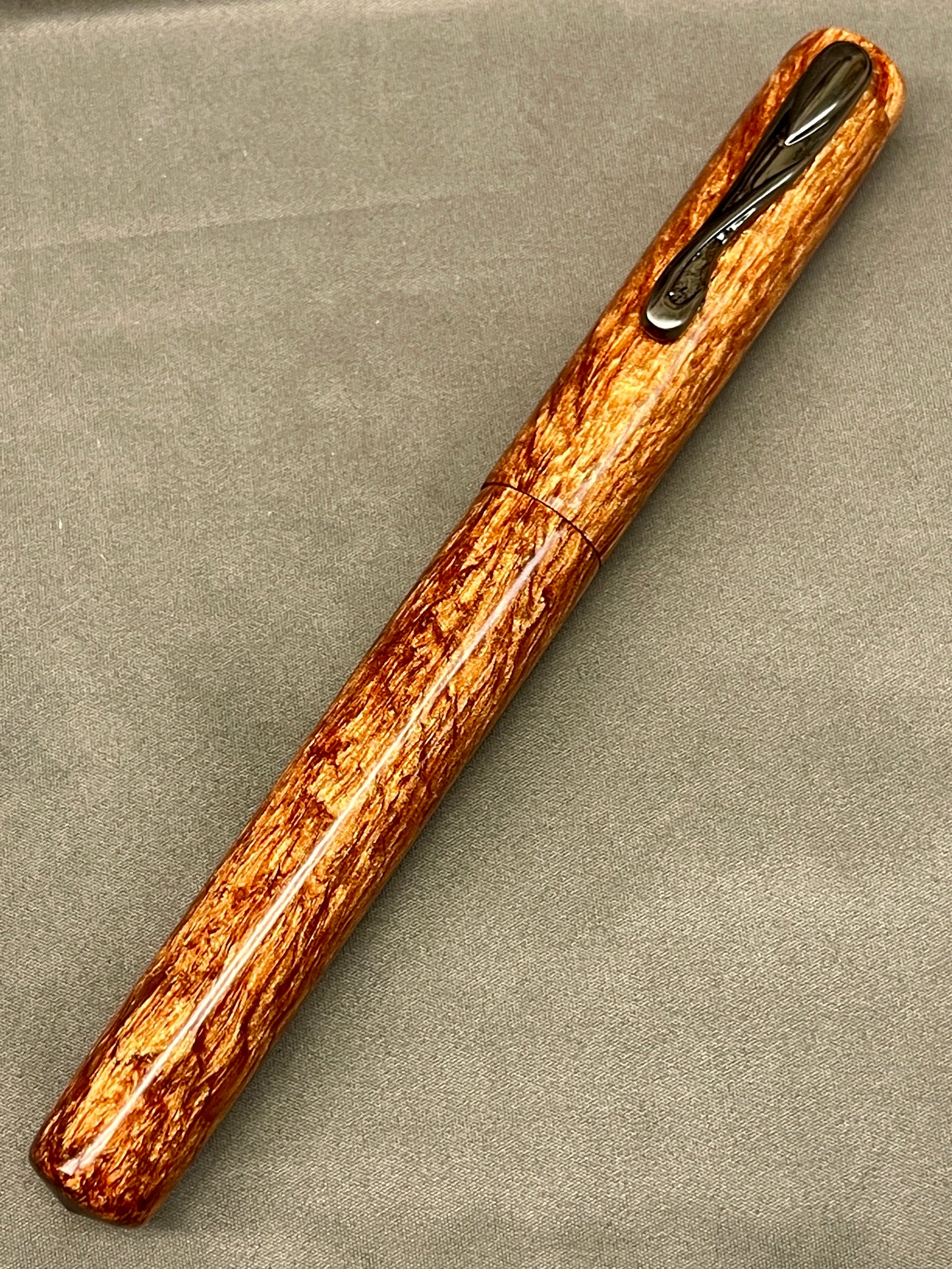Z - Antique Bronze Pearl Pen with clip