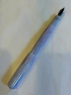 Lilac Pearl Mia Petite Fountain Pen
