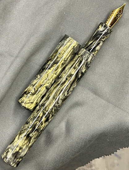 Z - Gold Abalone Pen