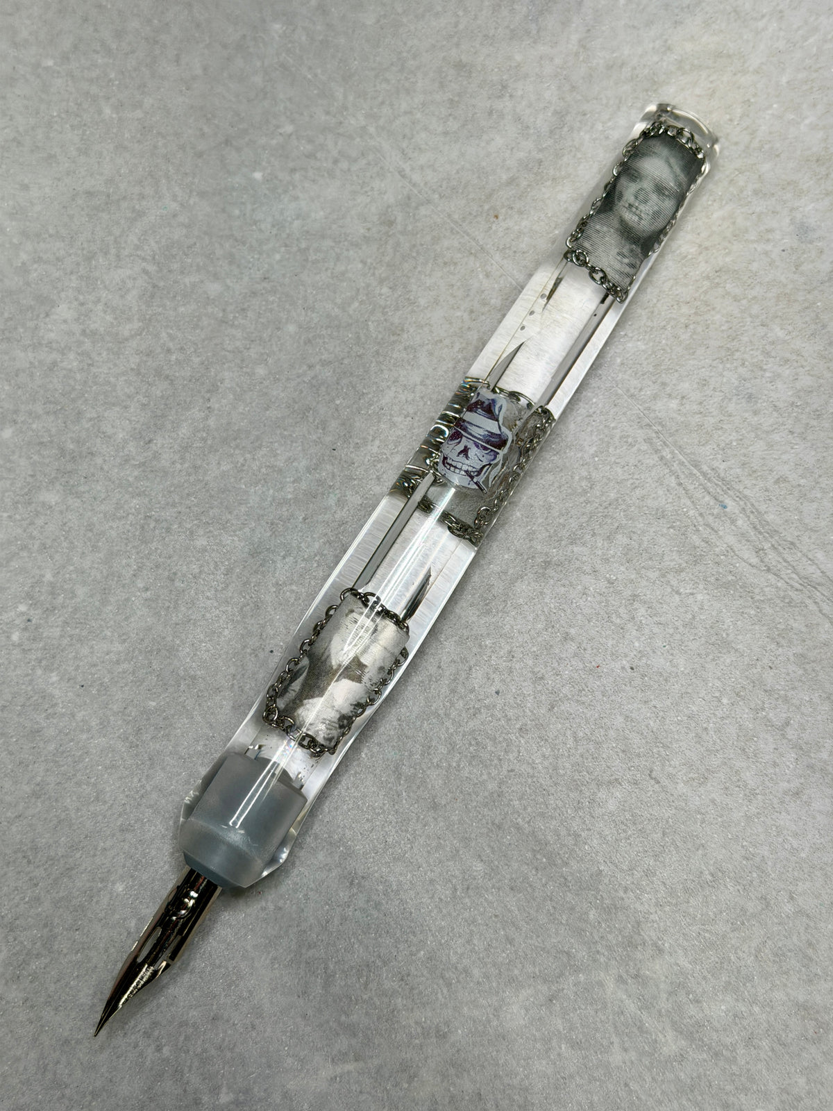 Spooky Holograms Kakimori Nib Holder