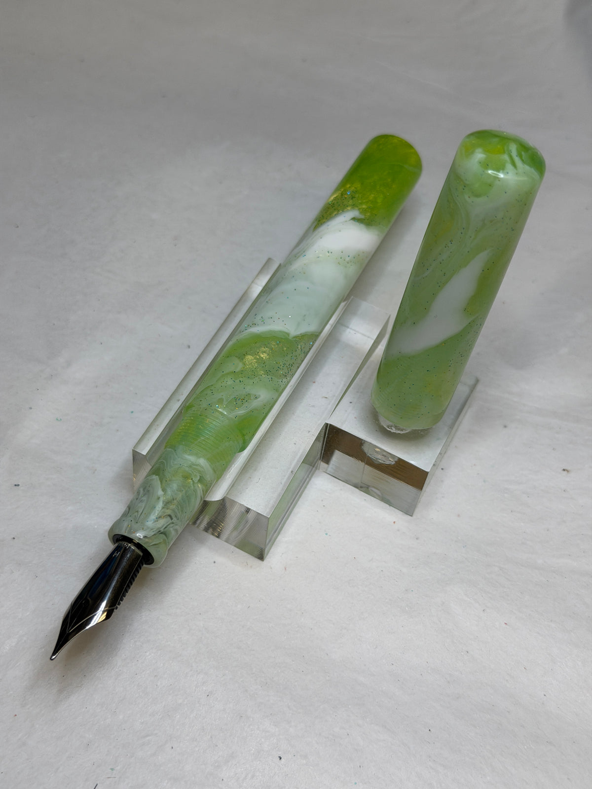 Peridot Alpha Fountain Pen - CM